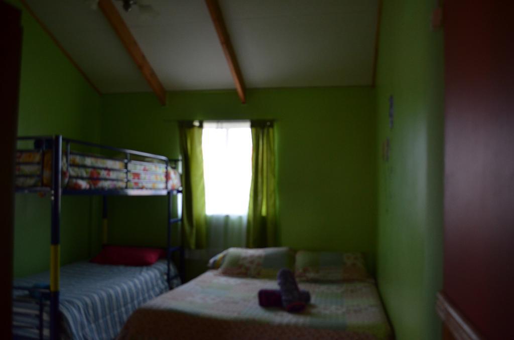 Cabanas Capitan Guillermo Hotel Пунта Аренас Екстериор снимка